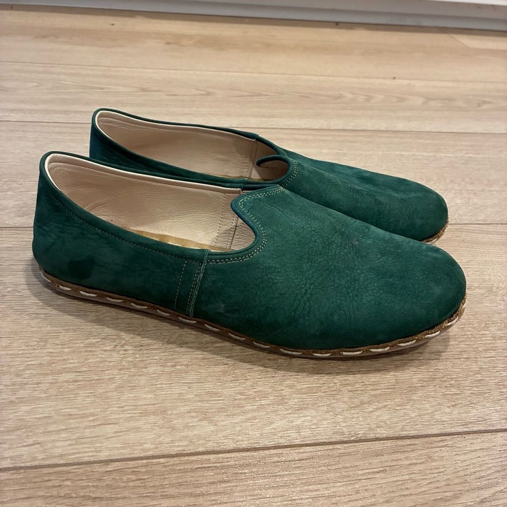 Atlantis Handmade Shoes Men’s Green Nubucks Loafers Leather Barefoot Size 8.5